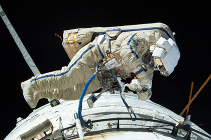 НАСА организует прямую трансляцию выхода россиян в открытый космос
