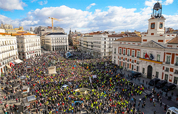 «Я старый, а не глупый»: в Испании потребовали повышения пенсий