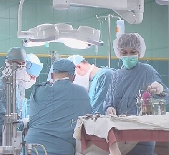Один из ведущих хирургов России проведет сегодня мастер-класс для кардиохирургов Беларуси