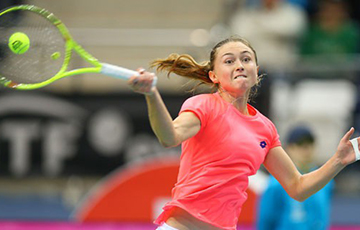Белорусские теннисистки вышли вперед в матче со швейцарками