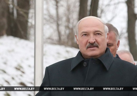 Лукашенко об убыточных предприятиях: Никто не позволит их закрывать или бездумно продавать