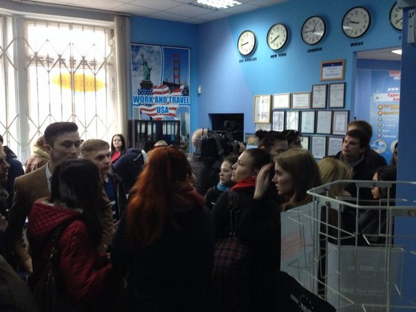 Турфирма из Минска обманула 400 студентов