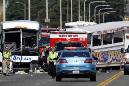 Четыре человека погибли в аварии с участием автобуса-амфибии в Сиэтле