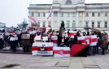 Белорусы Варшавы традиционно вышли на акцию солидарности