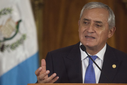 Президент Гватемалы ушел в отставку