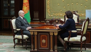 Лукашенко: выборы не должны стать потрясением