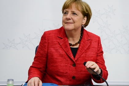 Меркель констатировала провал Запада в налаживании отношений с Россией