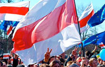 В Минске проходит акция за новые свободные выборы (Онлайн)