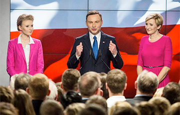 Итоги первого тура выборов в Польше: Анджей Дуда лидирует с 34,76%