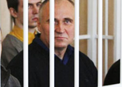 Статкевича осудили на три года тюрьмы