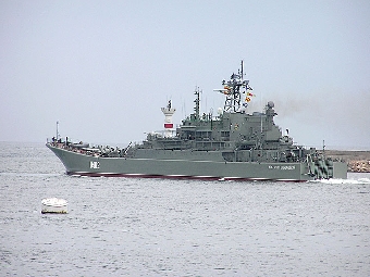 Десантный корабль ВМС Украины доставит из Ливии 20 белорусских граждан