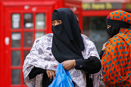 Директора двух лондонских школ узнали о планах учеников уехать к исламистам