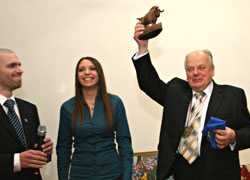 Белорусы, Лех Валенса и Билл Клинтон поздравили первого главу государства  (Фото)