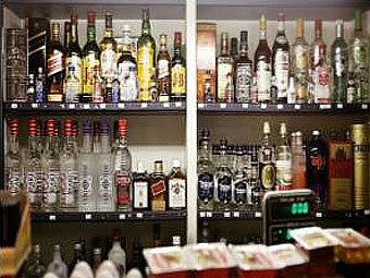 В Турции изъяли семь тысяч бутылок поддельного алкоголя