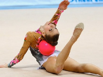 Мелита Станюта и Любовь Черкашина стали бронзовыми призерами этапа Кубка мира по художественной гимнастике в Портимау