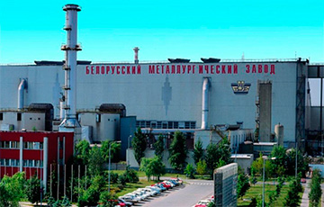 В Жлобине загорелся Белорусский металлургический завод