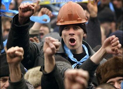 С белорусских предприятий уволят 170 тысяч работников