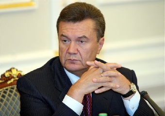 Янукович отправил в отставку посла в Беларуси