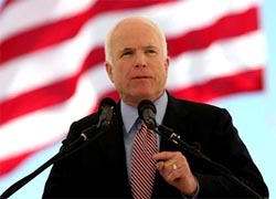 Маккейн будет говорить о Беларуси в Сенате США