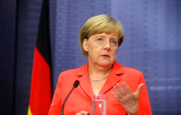 Ангела Меркель закрывает страницу в «Фейсбуке»