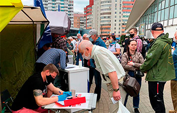 «Немецкая волна»: В Минске прошли пикеты за альтернативных кандидатов в президенты