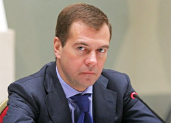 «Молодой Фронт» написал Медведеву