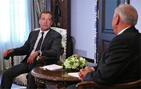 Мясникович и Медведев встретятся в Минске