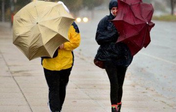 В Беларусь идет циклон «Зисси»: объявлено штормовое предупреждение