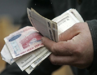 Gallup: Белорусы не доверяют своей валюте