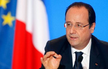 Олланд объявил во Франции чрезвычайное экономическое положение