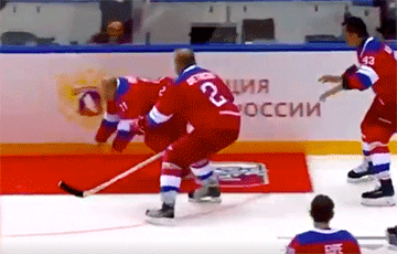 Путин оконфузился на хоккейном матче