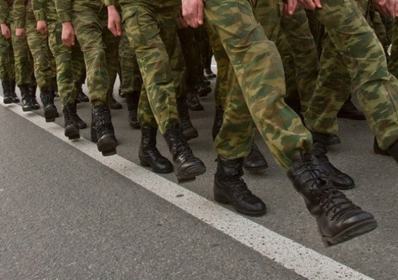 Минобороны планирует весной призвать на срочную военную службу 10 тысяч человек