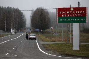 Лукашенко заявил, что закрывает границу с Польшей и Литвой