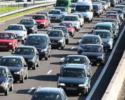 Депутаты приняли законопроект о введении госпошлин с автомобилей