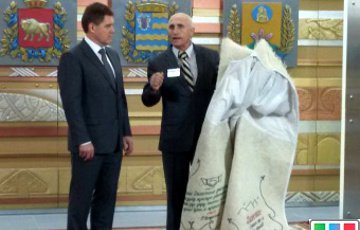 Лукашенко в Дагестане сделали «почетным узденем»