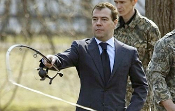 Журналисты нашли у Дмитрия Медведева остров для рыбалки на Волге