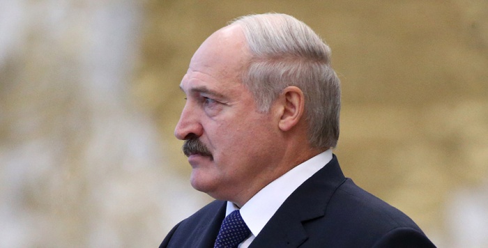 Лукашенко объяснил свой отказ от выступлений в эфире в качестве кандидата