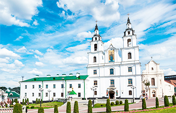 Фотофакт: Белорусы требуют независимой Православной церкви
