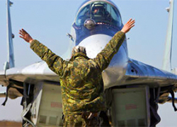 Небо Беларуси в мае контролировали российские летчики