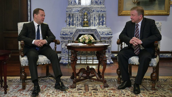 Встреча Медведева с Кобяковым проходит в Москве в закрытом режиме