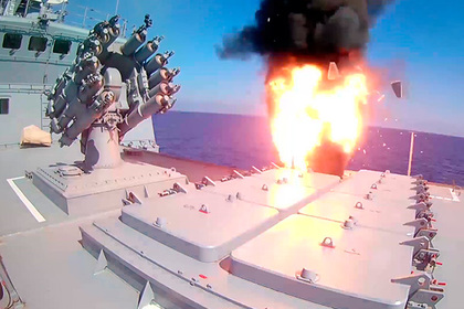 «Адмирал Эссен» нанес ракетный удар по боевикам в Сирии
