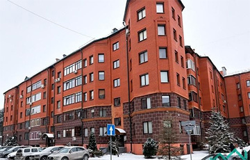 Шесть необычных объявлений о продаже жилья в Беларуси