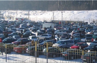 Россияне стали активнее покупать новые автомобили в Беларуси