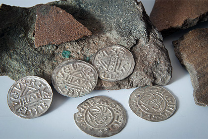 В Чехии нашли 700 монет Х века