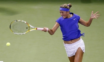 Виктория Азаренко сыграет с Сереной Уильямс в полуфинале теннисного турнира в Торонто