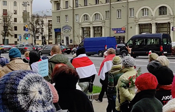 Участники Марша в Минске потребовали освободить политзаключенных