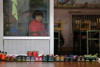 Директор детсада в Китае отравила двух девочек йогуртом