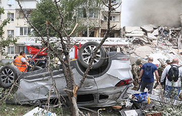 В Белгороде из-под завалов обрушившегося дома извлекли не менее 11 тел погибших