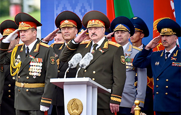 Глас народа: Если парад, то только во главе с Лукашенко и шествием «депутатов»