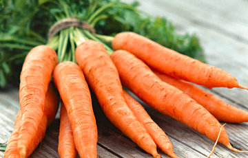 Фотофакт: В Минске продают морковь по $32 за килограмм, перец - по $6